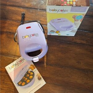 Babycakes Mini Cake Pop Maker in Purple